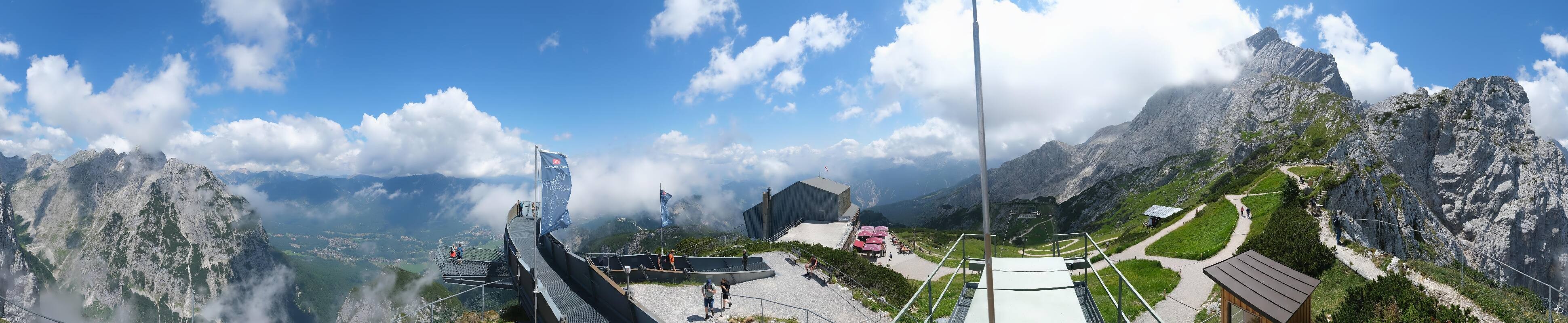 Archiv Foto Webcam Garmisch: Ausblick am Osterfelderkopf