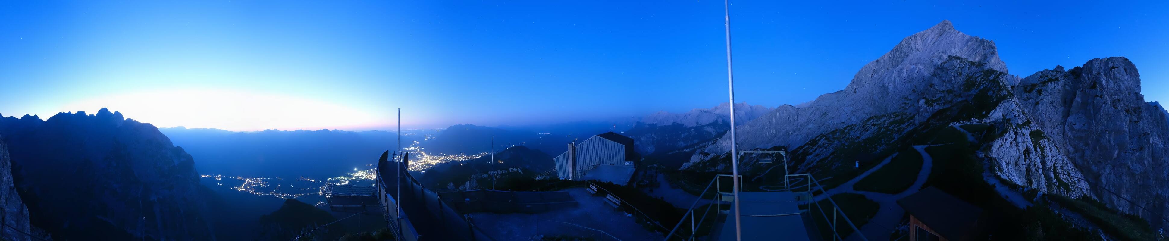 Archiv Foto Webcam Garmisch: Ausblick am Osterfelderkopf
