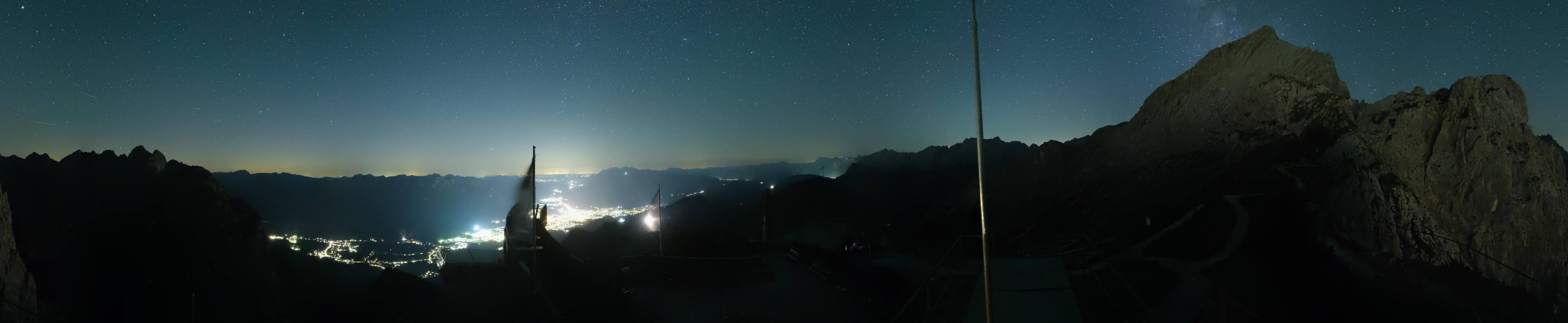 Archiv Foto Webcam Garmisch: Ausblick am Osterfelderkopf