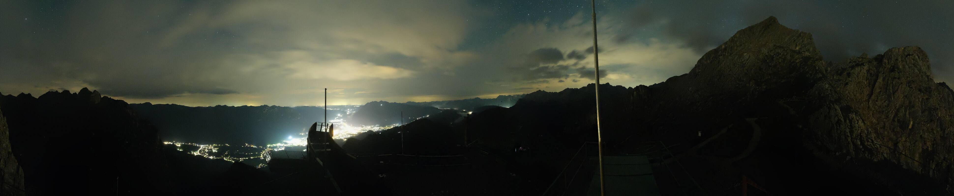 Archiv Foto Webcam Garmisch: Ausblick am Osterfelderkopf