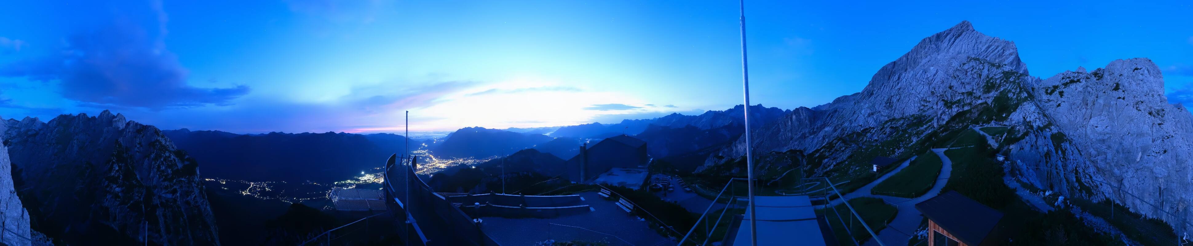 Archiv Foto Webcam Garmisch: Ausblick am Osterfelderkopf