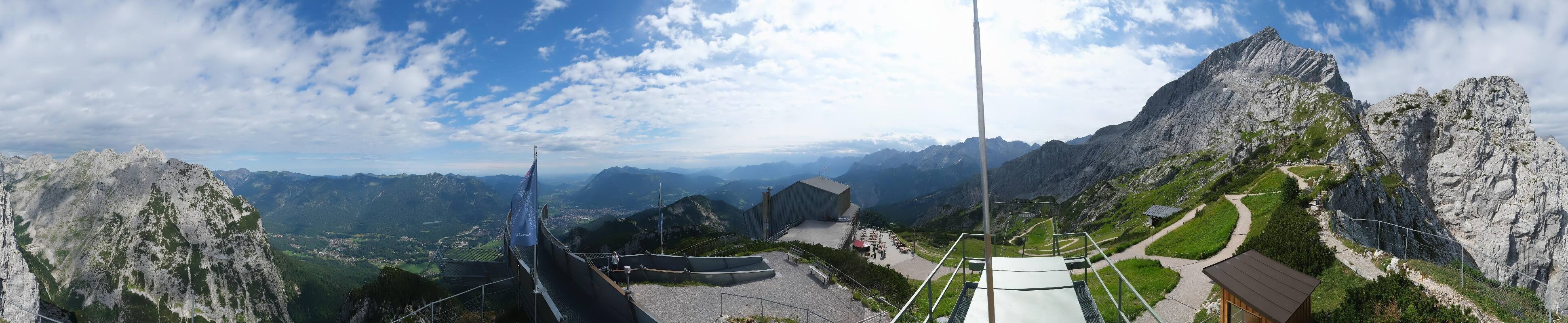 Archiv Foto Webcam Garmisch: Ausblick am Osterfelderkopf