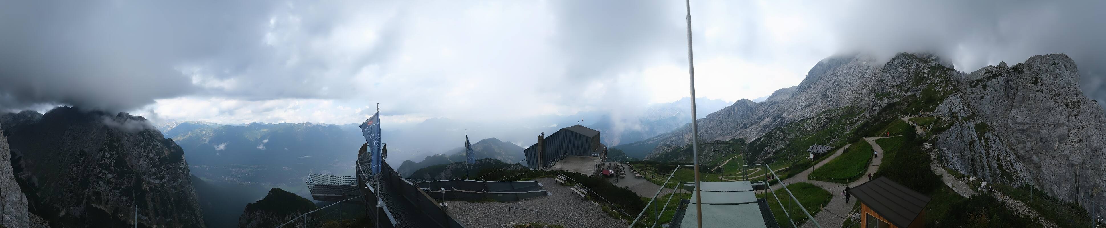 Archiv Foto Webcam Garmisch: Ausblick am Osterfelderkopf