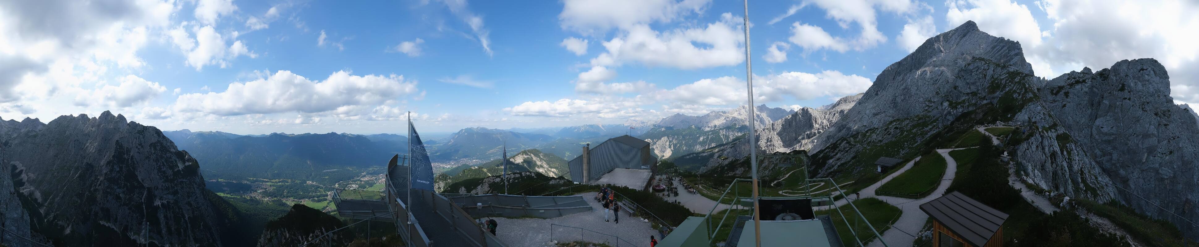 Archiv Foto Webcam Garmisch: Ausblick am Osterfelderkopf