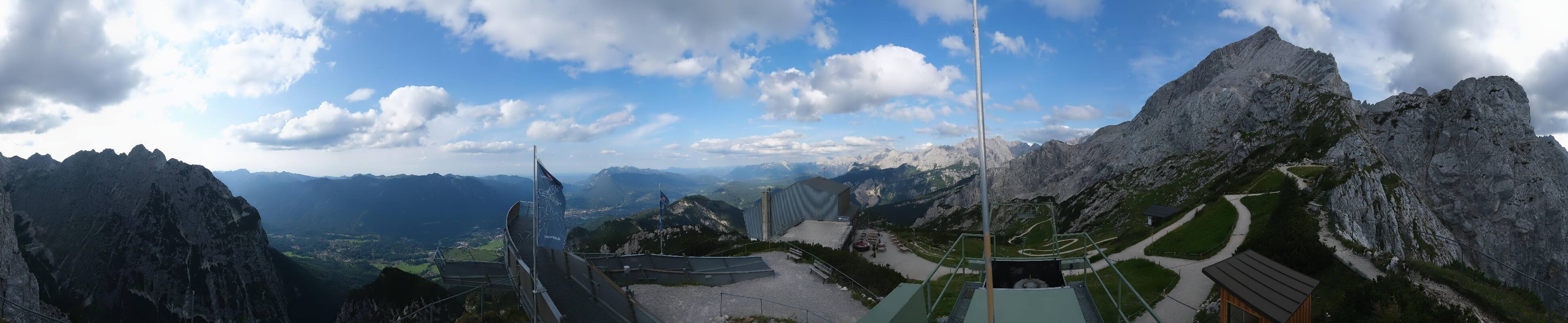 Archiv Foto Webcam Garmisch: Ausblick am Osterfelderkopf