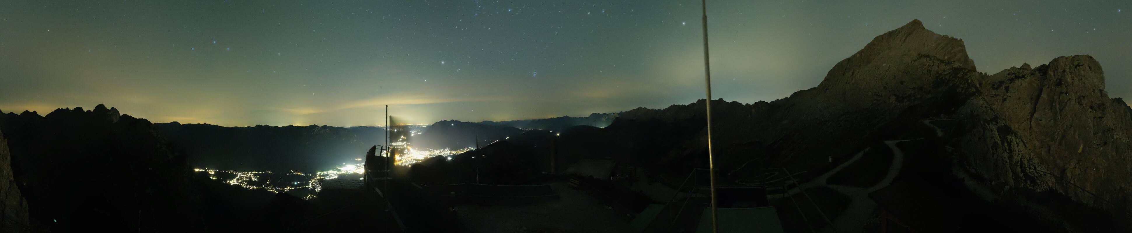 Archiv Foto Webcam Garmisch: Ausblick am Osterfelderkopf