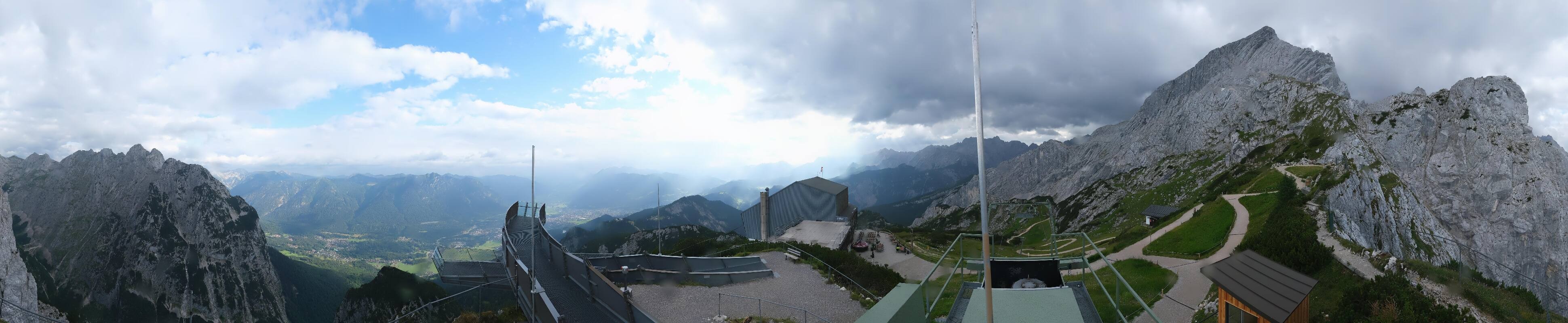 Archiv Foto Webcam Garmisch: Ausblick am Osterfelderkopf