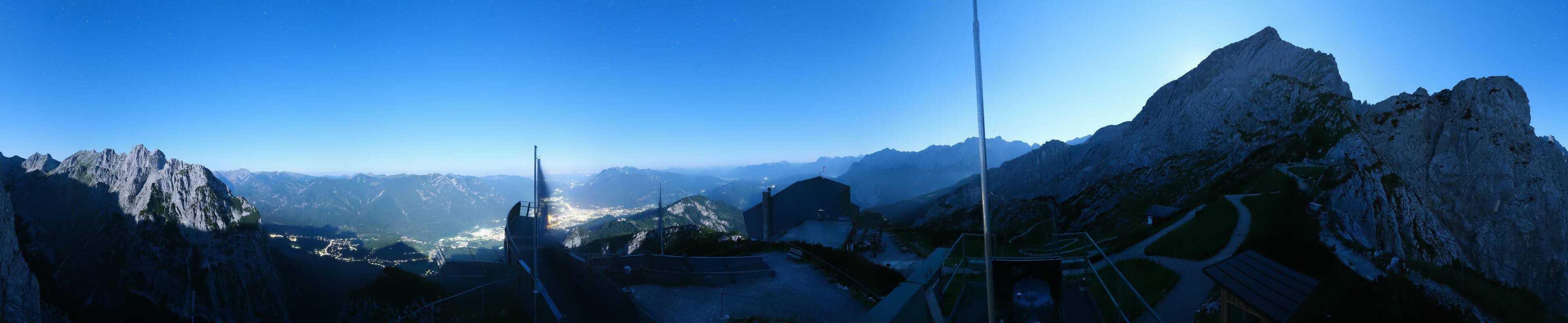 Archiv Foto Webcam Garmisch: Ausblick am Osterfelderkopf