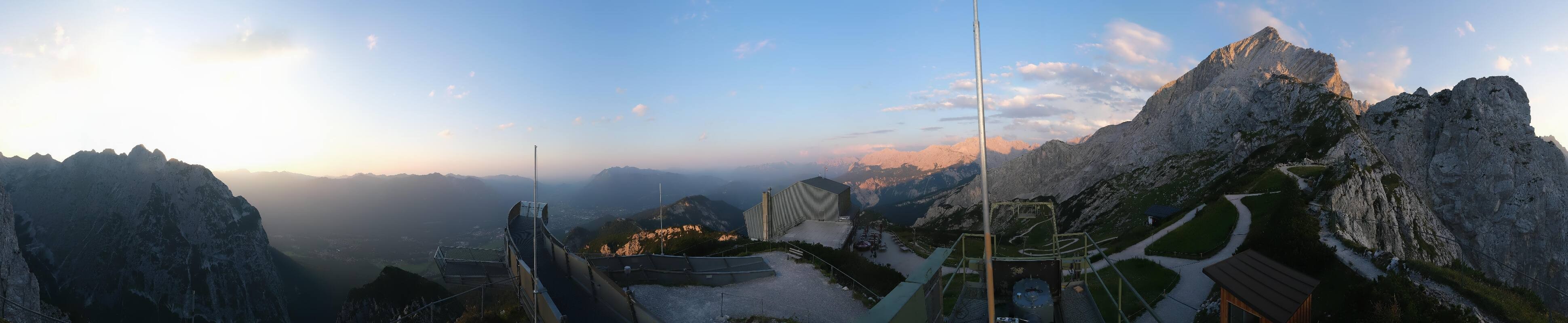 Archiv Foto Webcam Garmisch: Ausblick am Osterfelderkopf