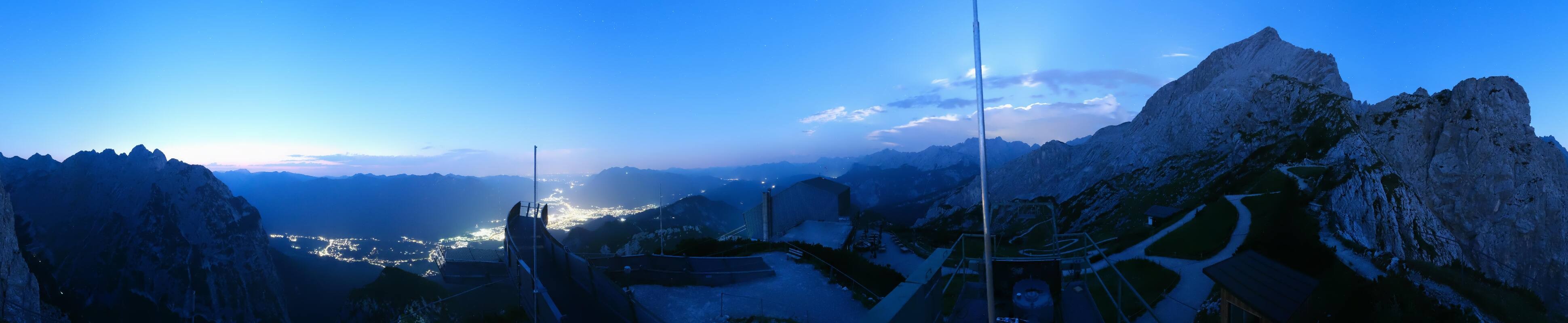Archiv Foto Webcam Garmisch: Ausblick am Osterfelderkopf