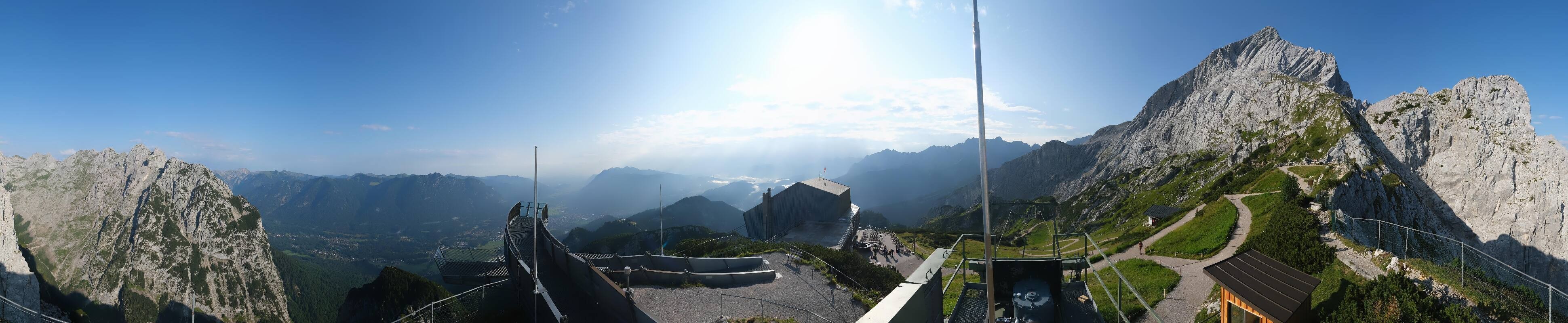 Archiv Foto Webcam Garmisch: Ausblick am Osterfelderkopf