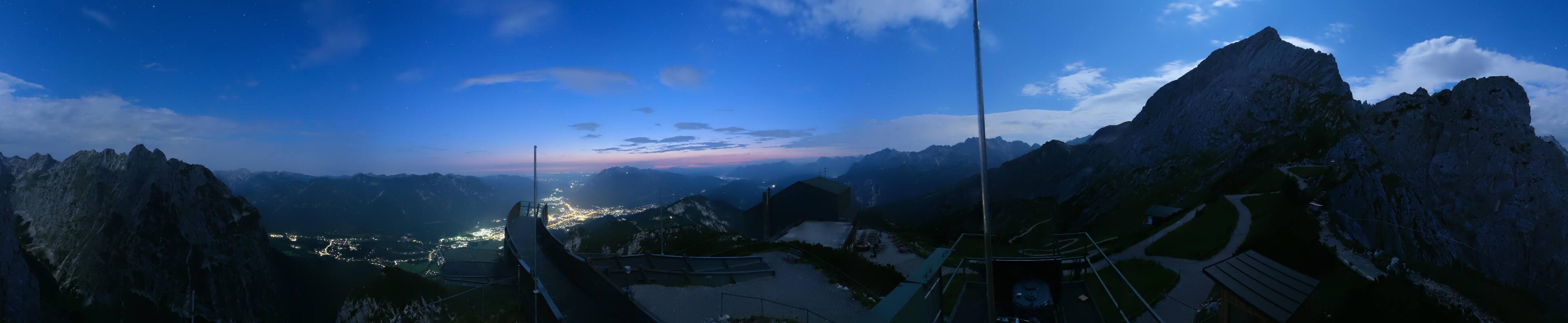 Archiv Foto Webcam Garmisch: Ausblick am Osterfelderkopf