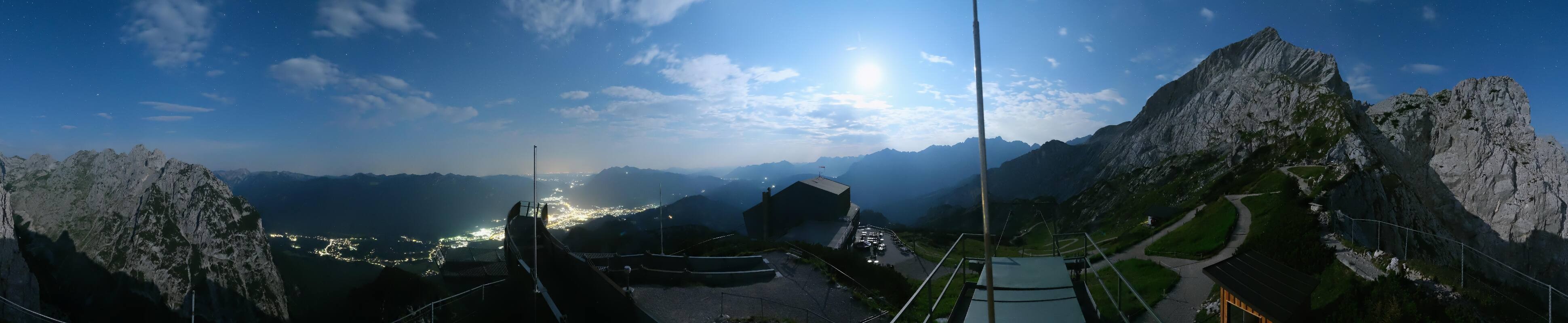 Archiv Foto Webcam Garmisch: Ausblick am Osterfelderkopf