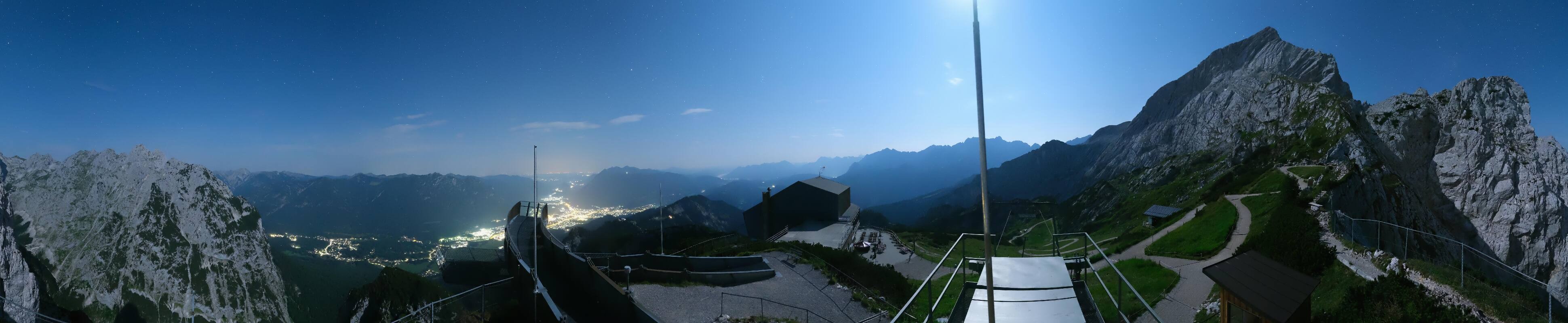 Archiv Foto Webcam Garmisch: Ausblick am Osterfelderkopf