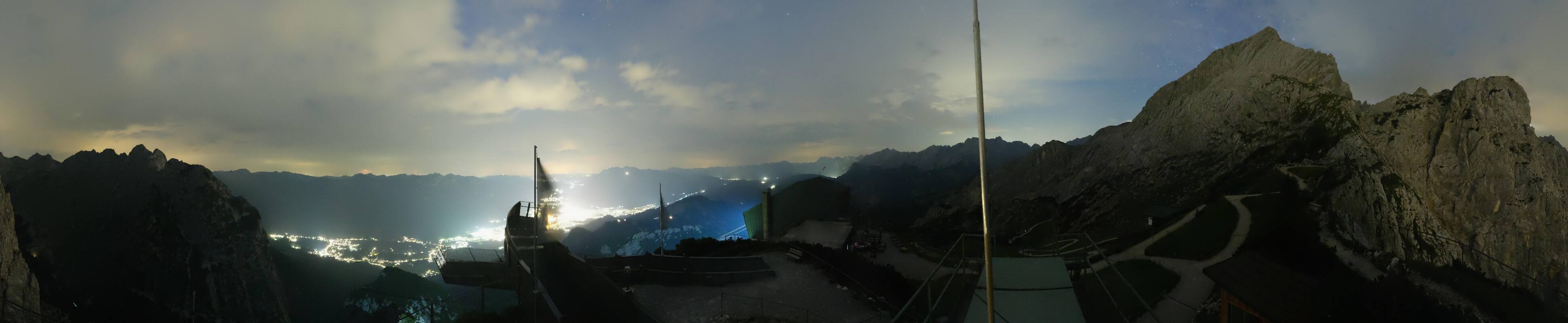 Archiv Foto Webcam Garmisch: Ausblick am Osterfelderkopf