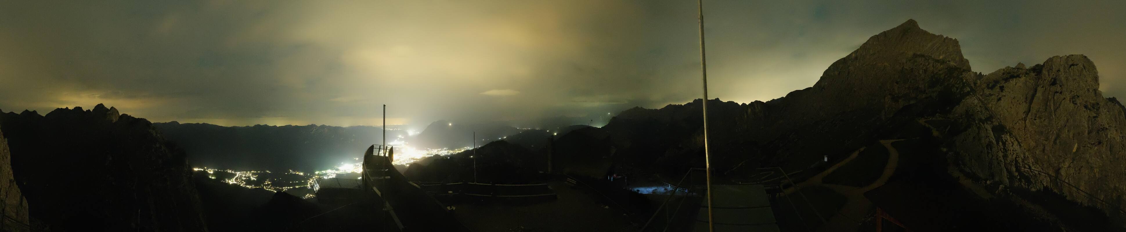 Archiv Foto Webcam Garmisch: Ausblick am Osterfelderkopf