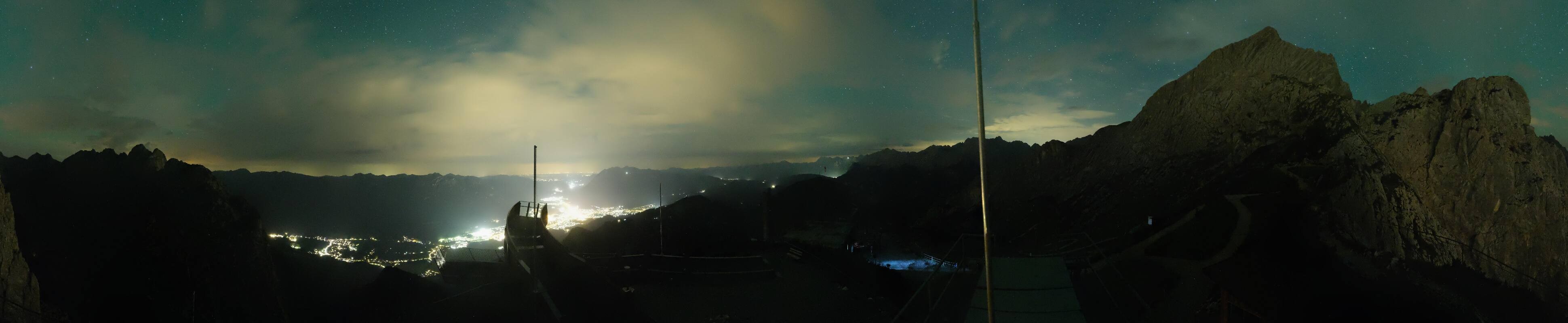 Archiv Foto Webcam Garmisch: Ausblick am Osterfelderkopf