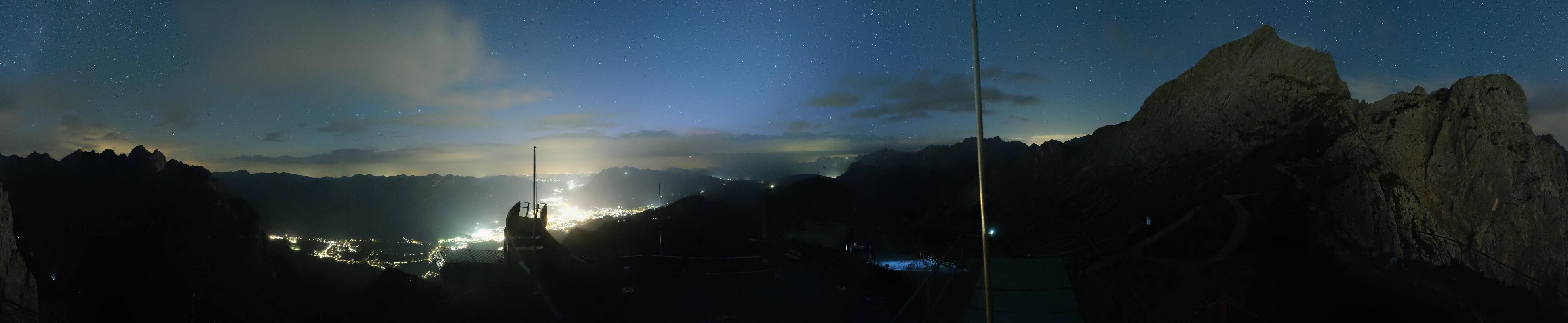 Archiv Foto Webcam Garmisch: Ausblick am Osterfelderkopf