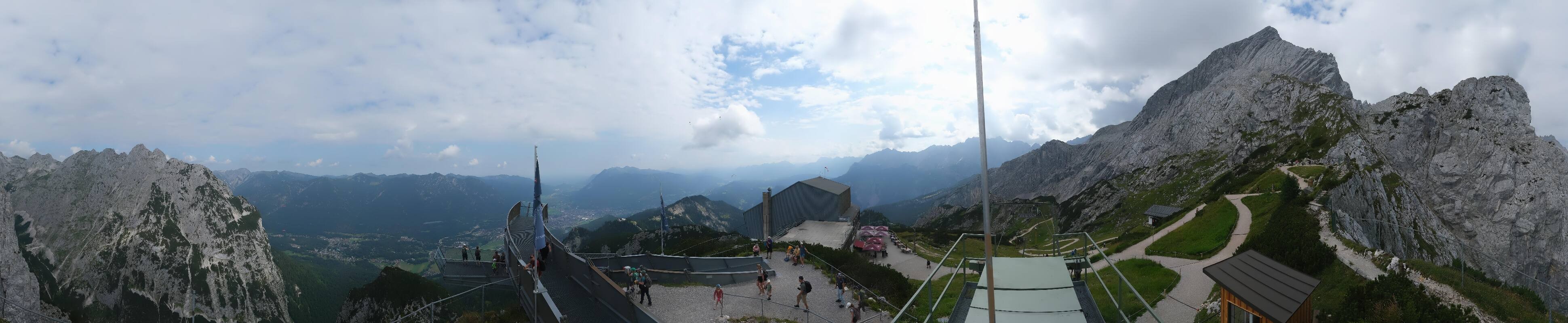 Archiv Foto Webcam Garmisch: Ausblick am Osterfelderkopf