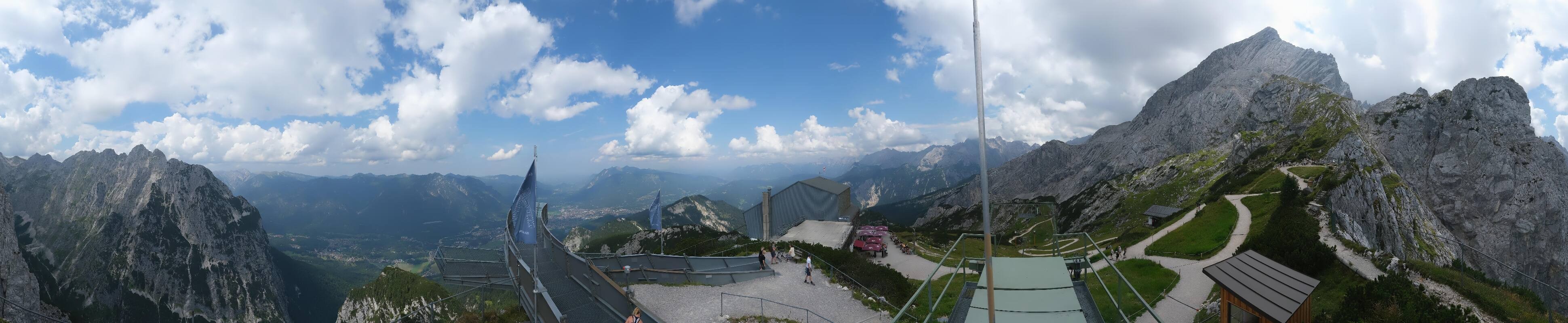 Archiv Foto Webcam Garmisch: Ausblick am Osterfelderkopf