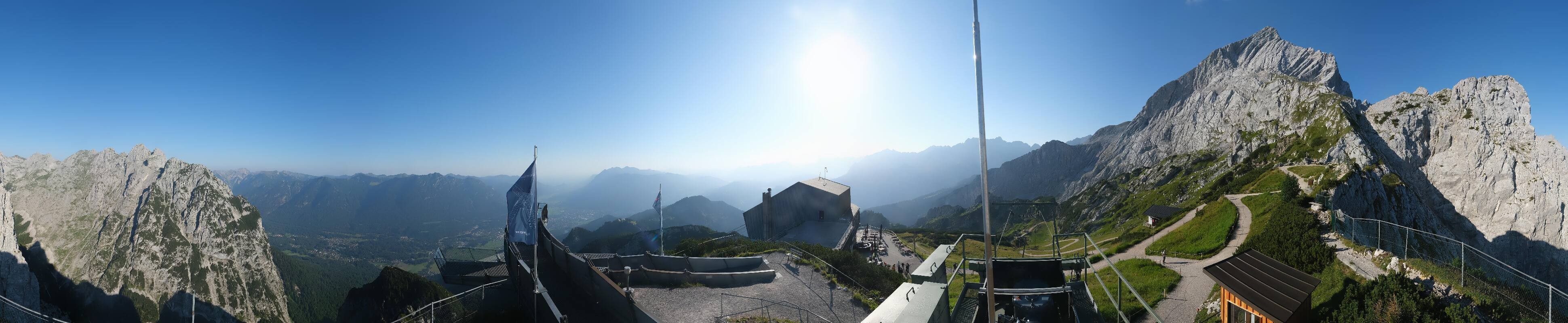 Archiv Foto Webcam Garmisch: Ausblick am Osterfelderkopf