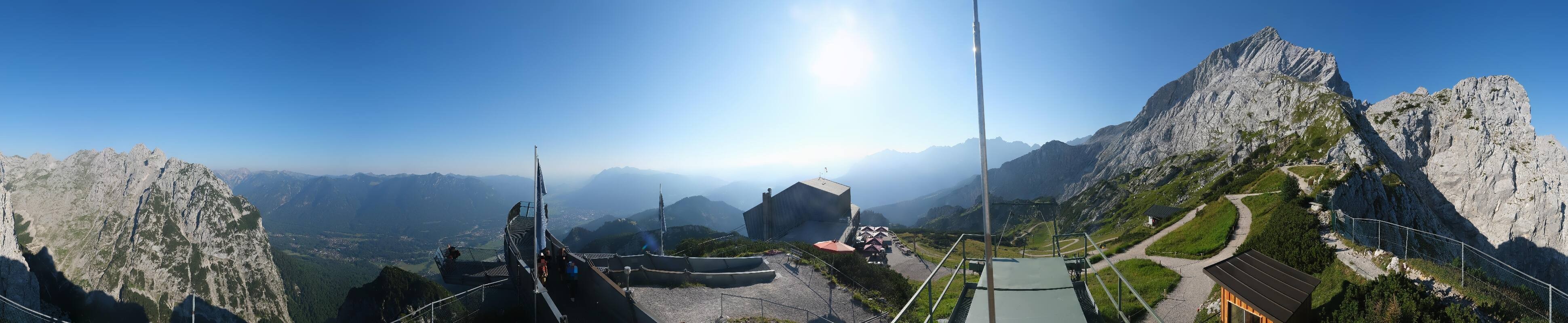 Archiv Foto Webcam Garmisch: Ausblick am Osterfelderkopf