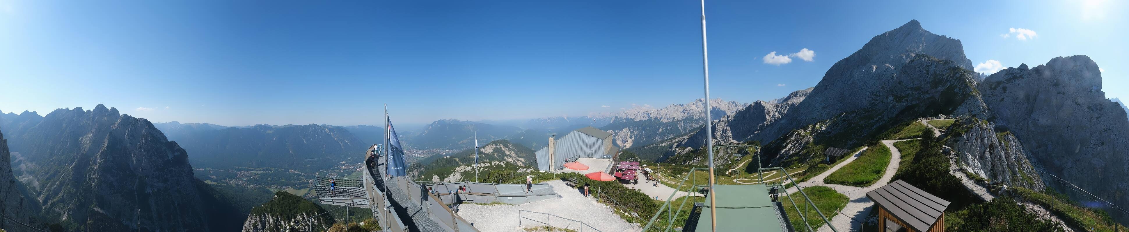Archiv Foto Webcam Garmisch: Ausblick am Osterfelderkopf