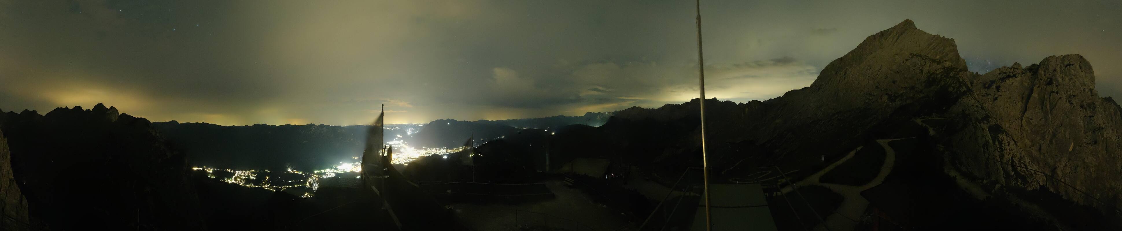 Archiv Foto Webcam Garmisch: Ausblick am Osterfelderkopf