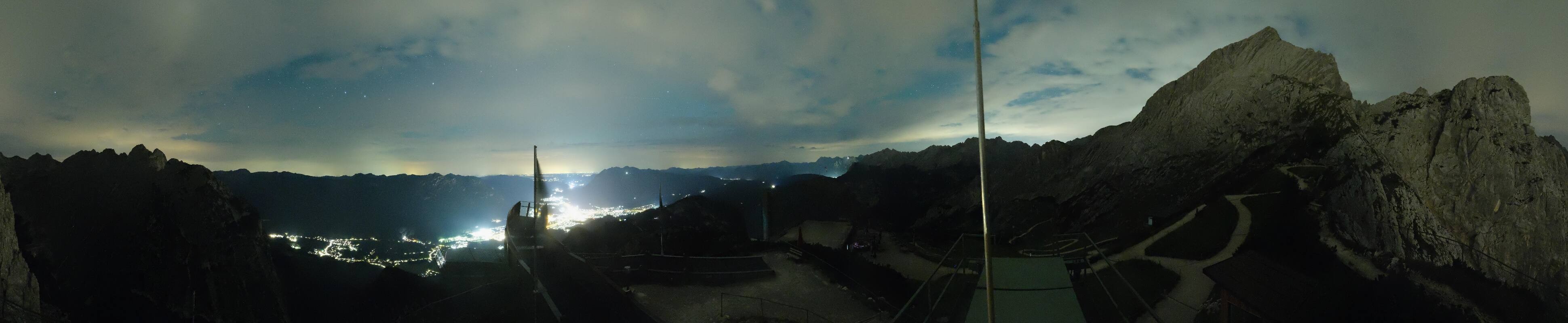 Archiv Foto Webcam Garmisch: Ausblick am Osterfelderkopf