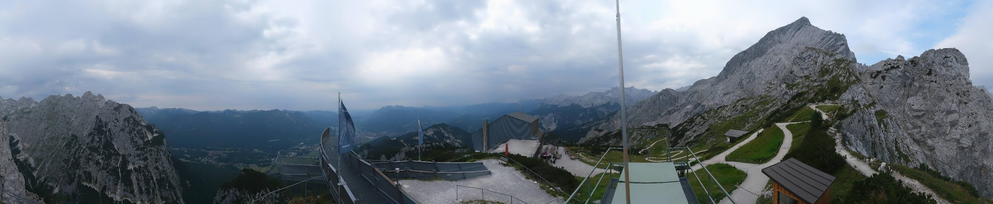 Archiv Foto Webcam Garmisch: Ausblick am Osterfelderkopf
