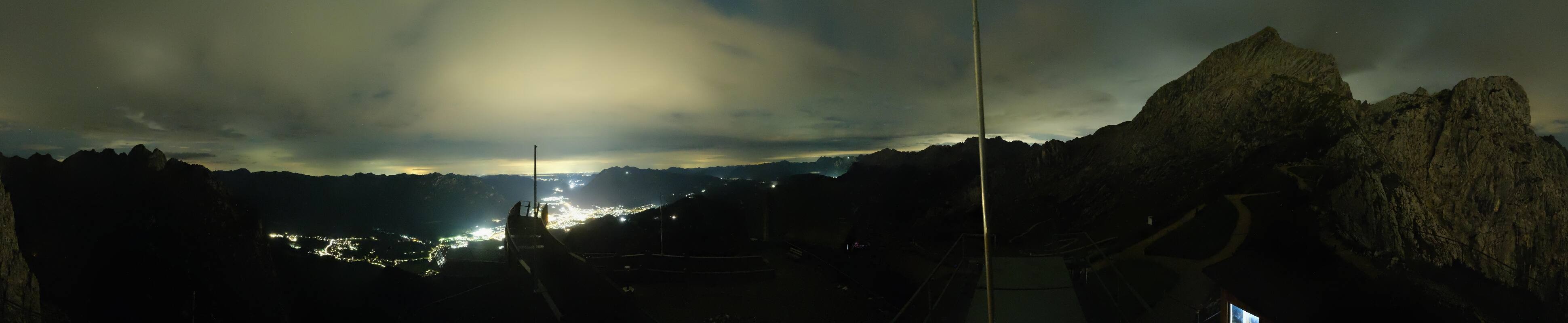 Archiv Foto Webcam Garmisch: Ausblick am Osterfelderkopf