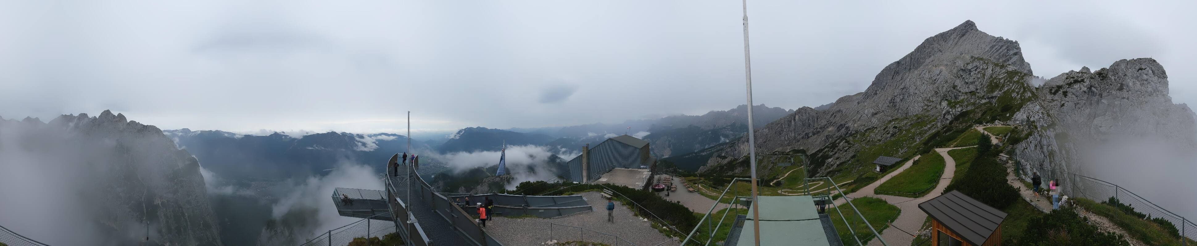 Archiv Foto Webcam Garmisch: Ausblick am Osterfelderkopf