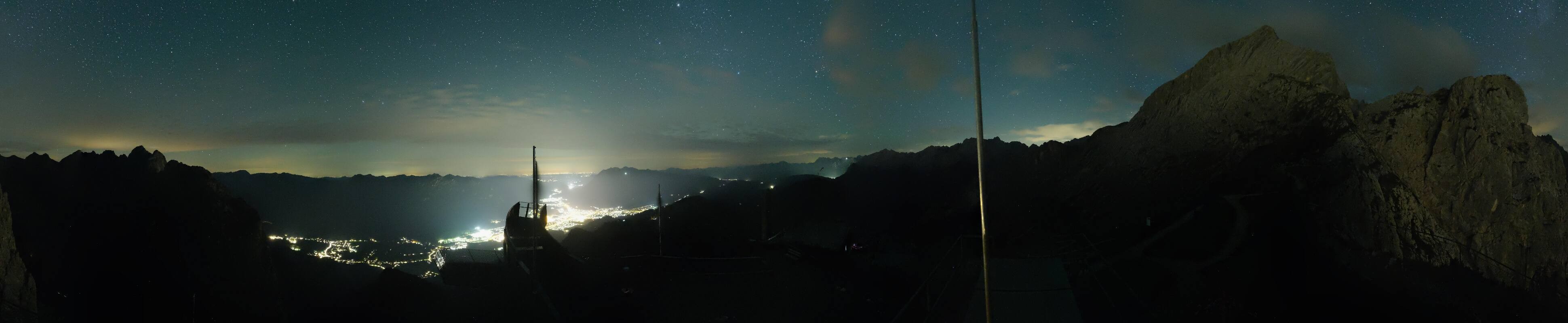 Archiv Foto Webcam Garmisch: Ausblick am Osterfelderkopf