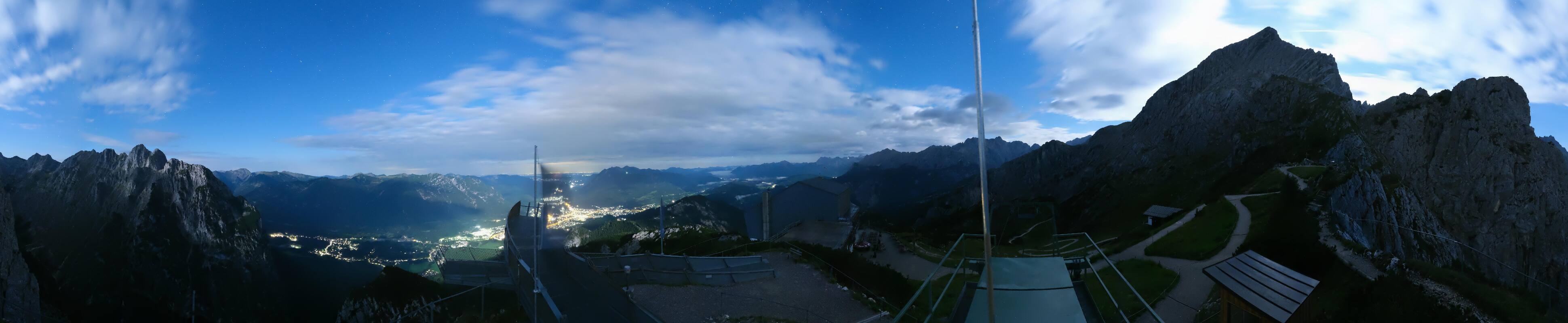 Archiv Foto Webcam Garmisch: Ausblick am Osterfelderkopf