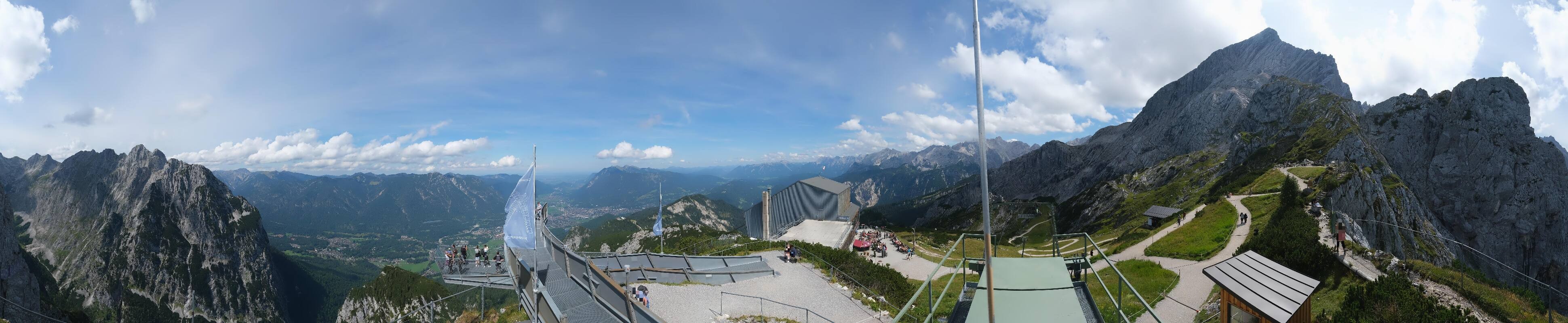 Archiv Foto Webcam Garmisch: Ausblick am Osterfelderkopf