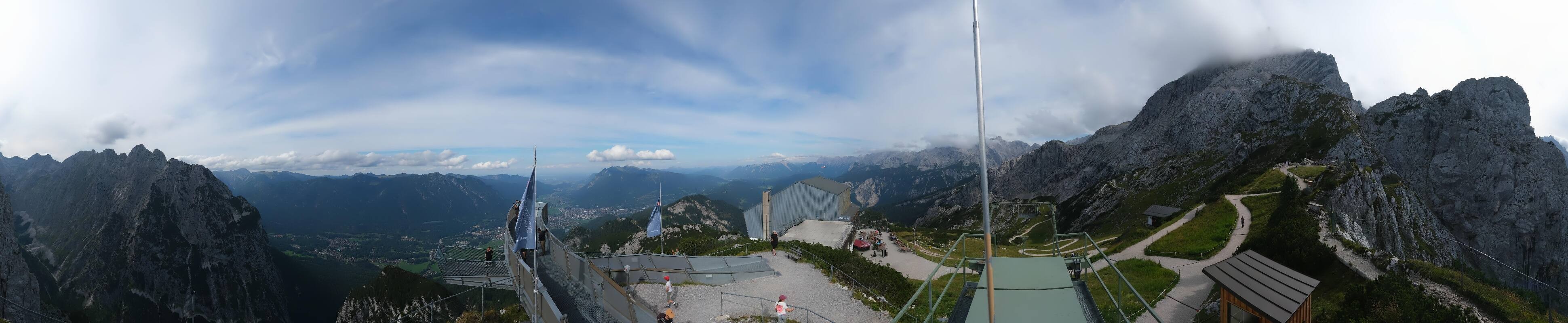 Archiv Foto Webcam Garmisch: Ausblick am Osterfelderkopf