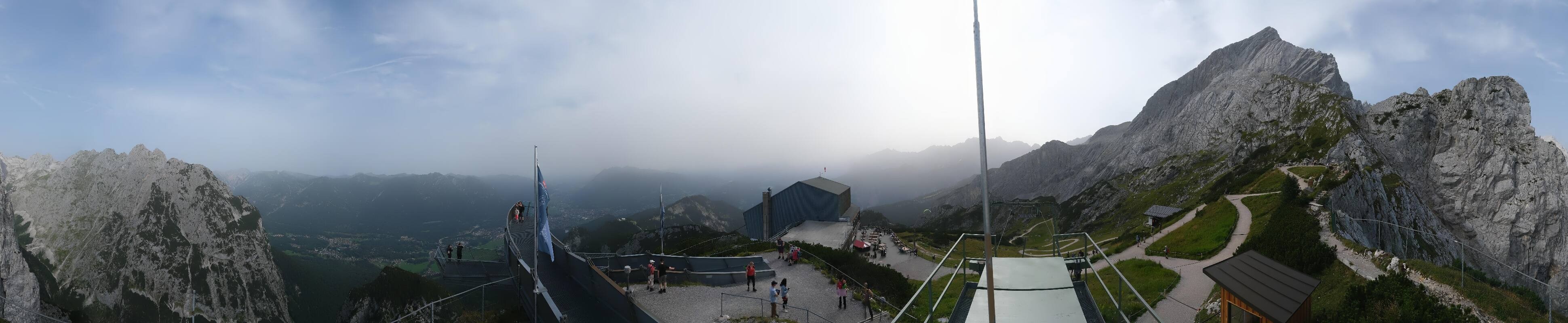 Archiv Foto Webcam Garmisch: Ausblick am Osterfelderkopf
