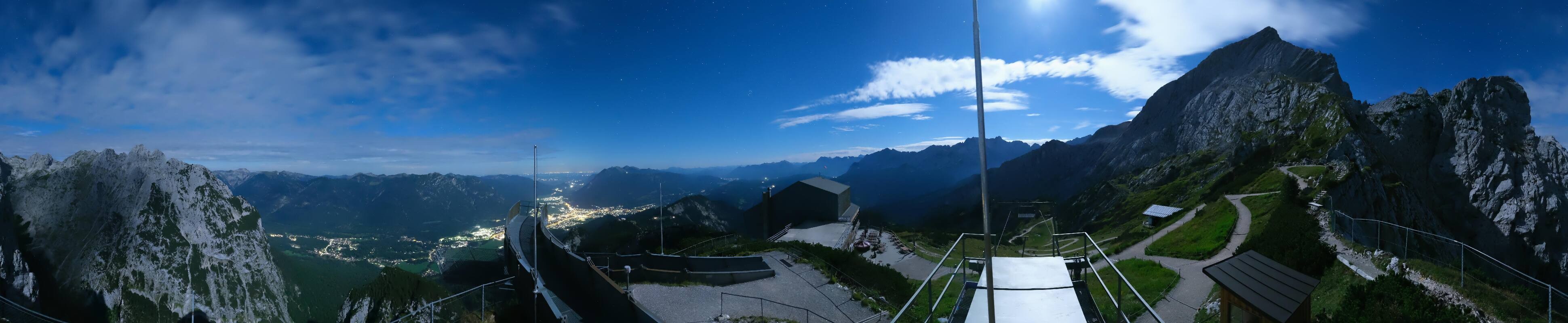 Archiv Foto Webcam Garmisch: Ausblick am Osterfelderkopf