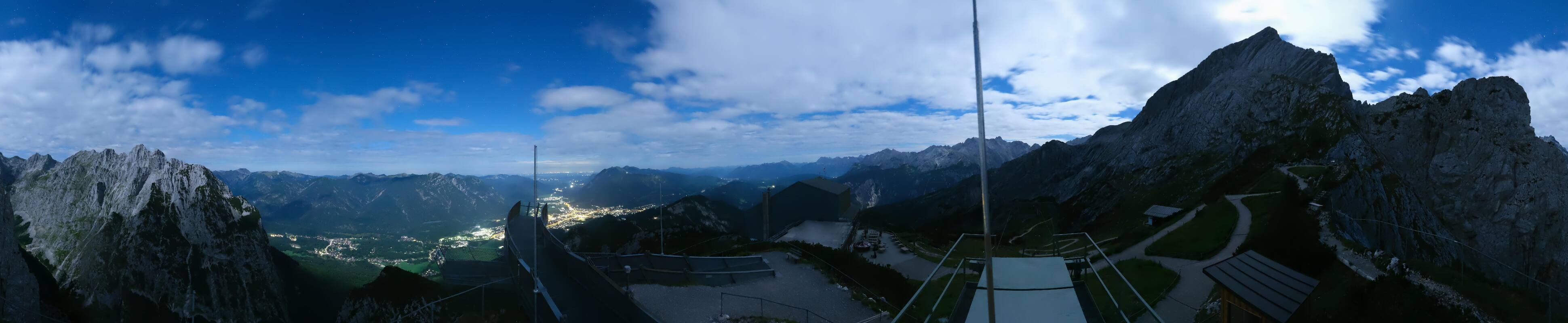 Archiv Foto Webcam Garmisch: Ausblick am Osterfelderkopf
