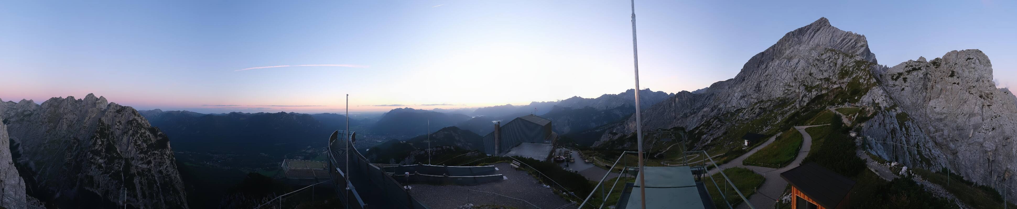 Archiv Foto Webcam Garmisch: Ausblick am Osterfelderkopf