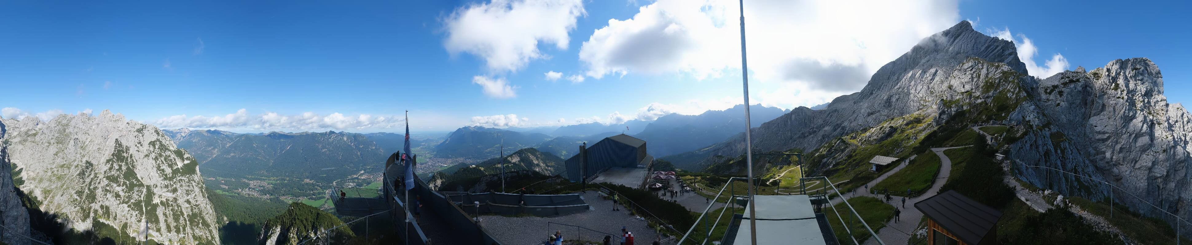 Archiv Foto Webcam Garmisch: Ausblick am Osterfelderkopf