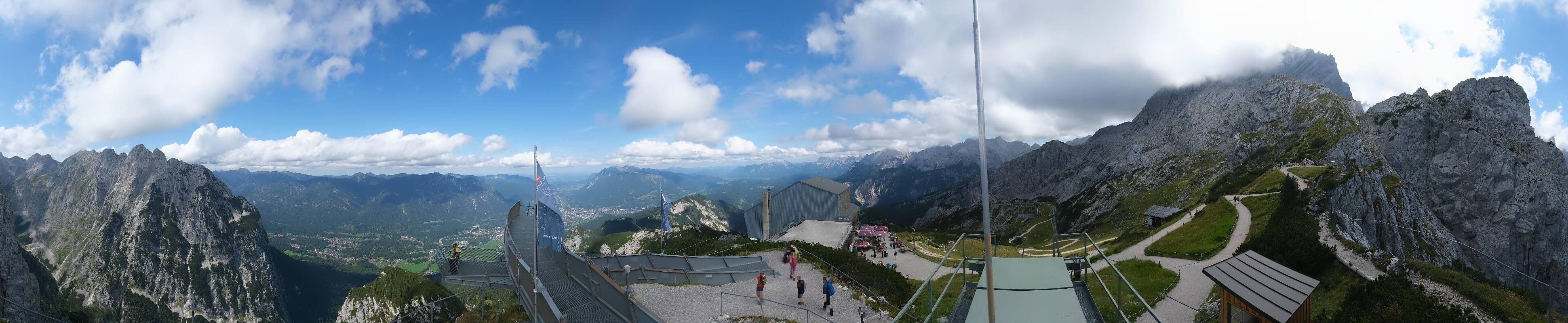 Archiv Foto Webcam Garmisch: Ausblick am Osterfelderkopf