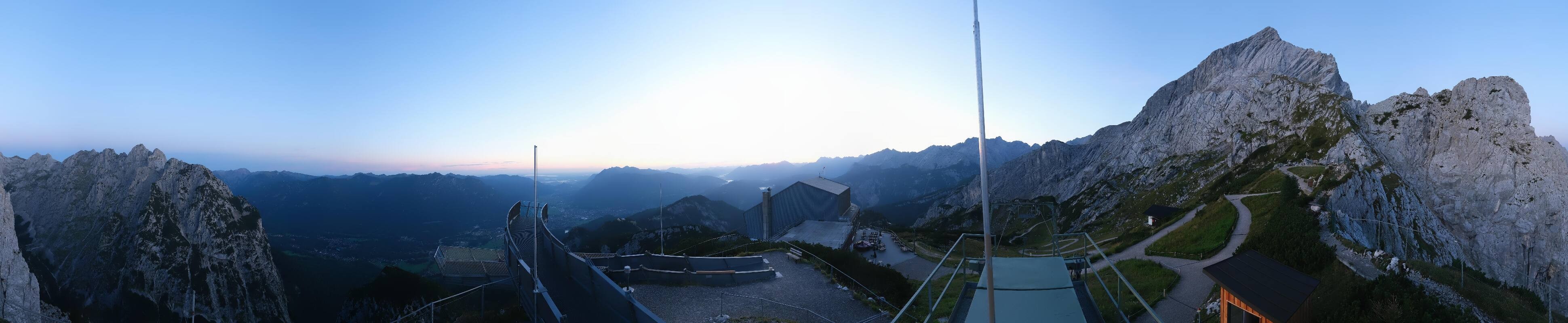Archiv Foto Webcam Garmisch: Ausblick am Osterfelderkopf