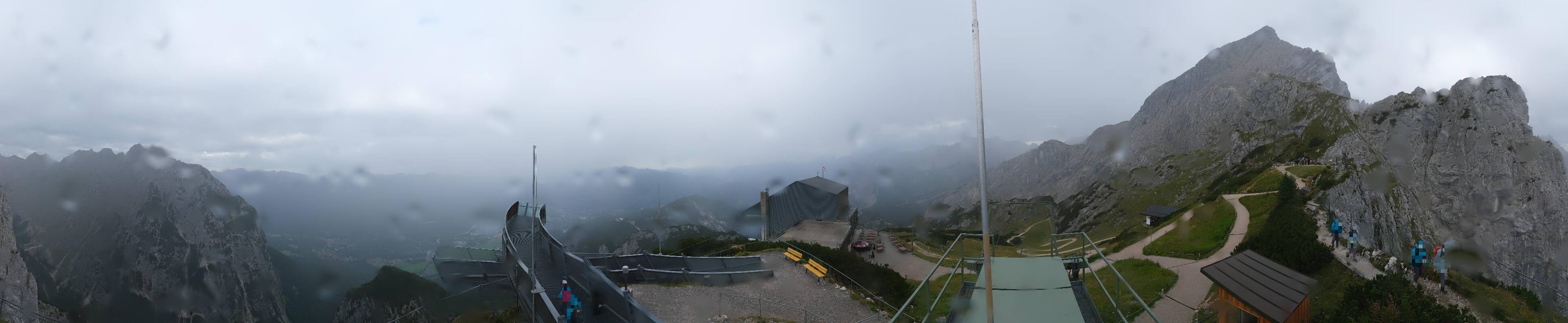 Archiv Foto Webcam Garmisch: Ausblick am Osterfelderkopf