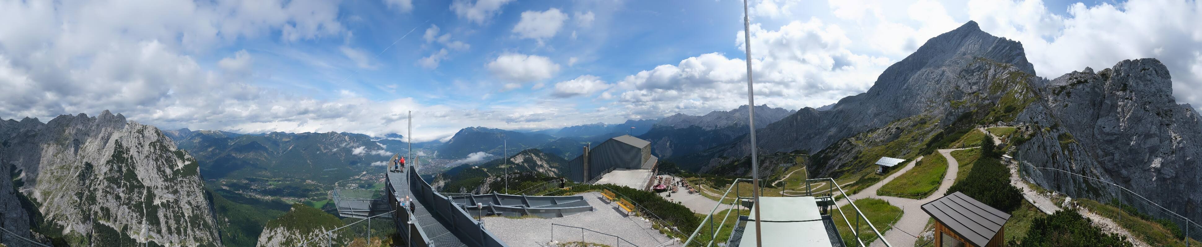 Archiv Foto Webcam Garmisch: Ausblick am Osterfelderkopf
