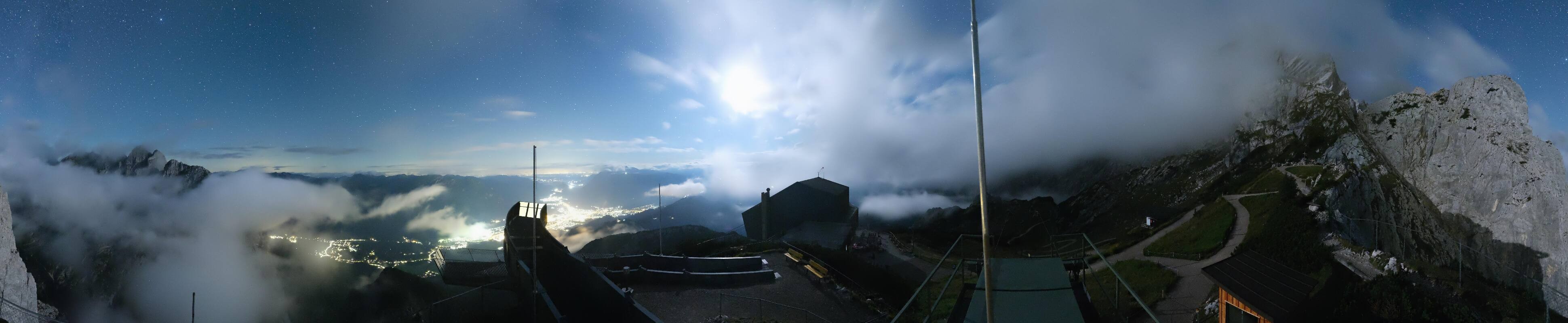 Archiv Foto Webcam Garmisch: Ausblick am Osterfelderkopf