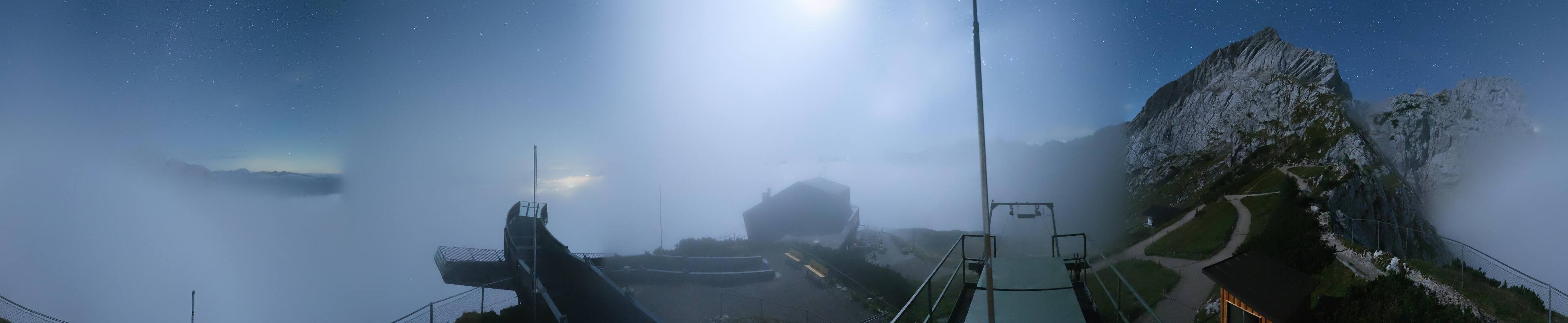 Archiv Foto Webcam Garmisch: Ausblick am Osterfelderkopf