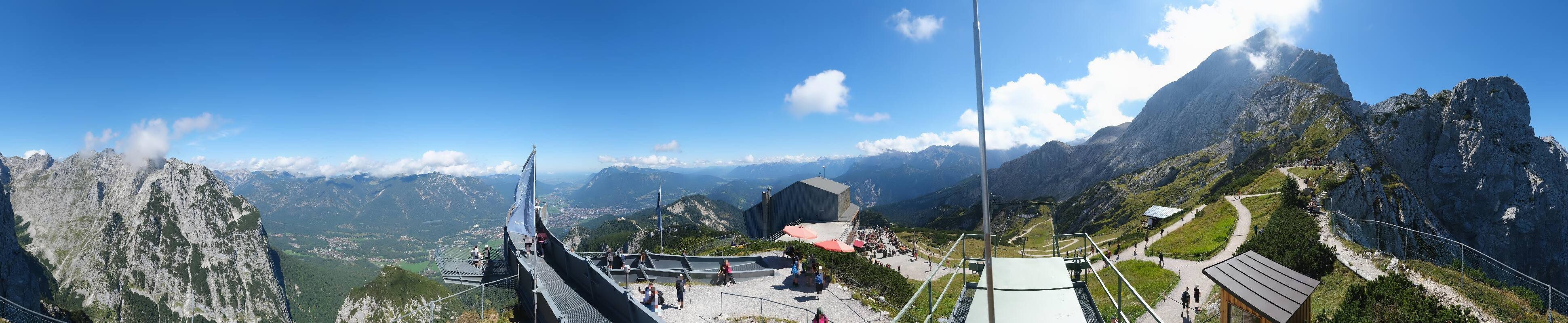 Archiv Foto Webcam Garmisch: Ausblick am Osterfelderkopf