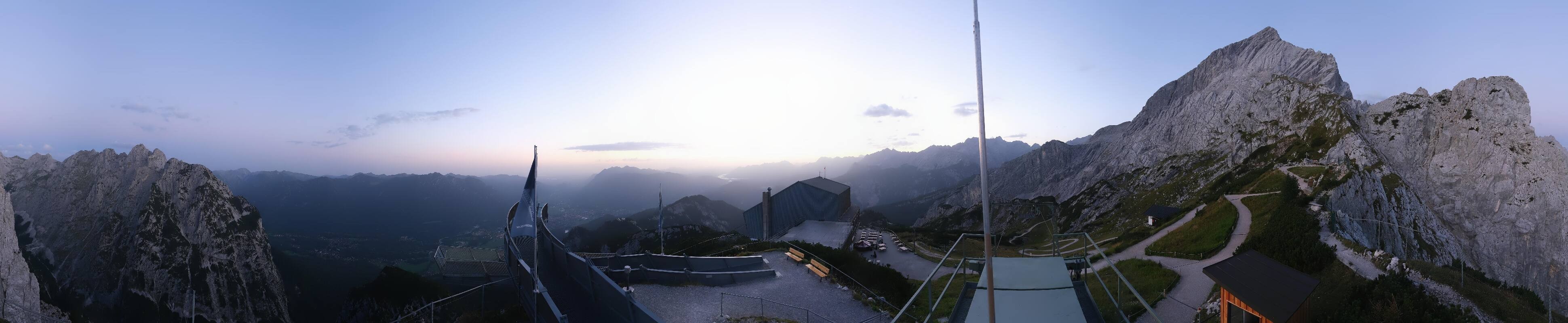Archiv Foto Webcam Garmisch: Ausblick am Osterfelderkopf