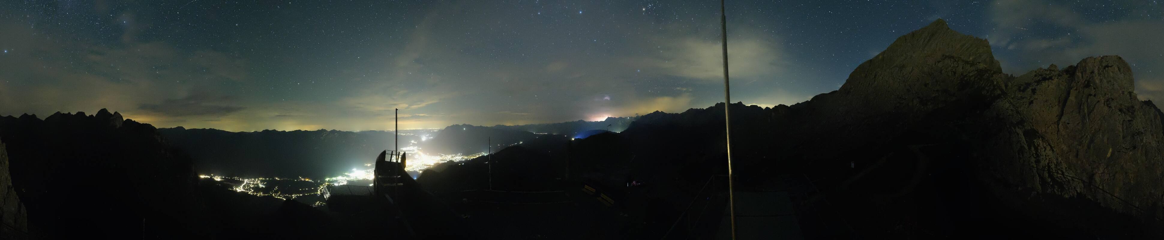 Archiv Foto Webcam Garmisch: Ausblick am Osterfelderkopf